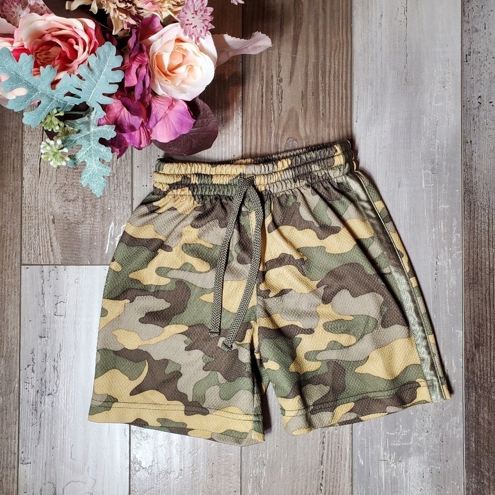 Jumping Beans Athletic Casual Mesh Shorts Boys Size Small (4) Green Brown Camo